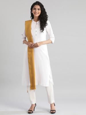 gold polyester plain dupatta - 18356447 - Standard Image - 3
