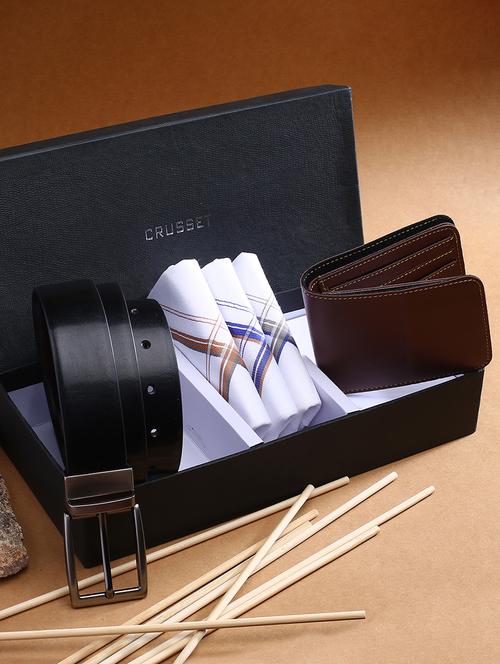 black leatherette belt - 18356833 - Very Small Image - 1