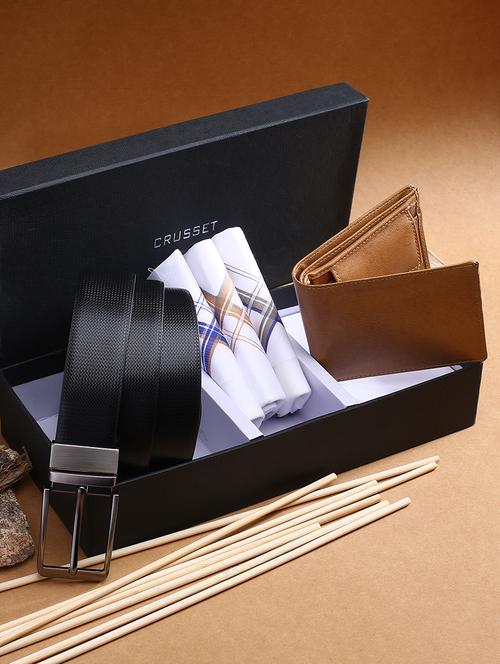 black leatherette belt - 18356835 - Very Small Image - 1