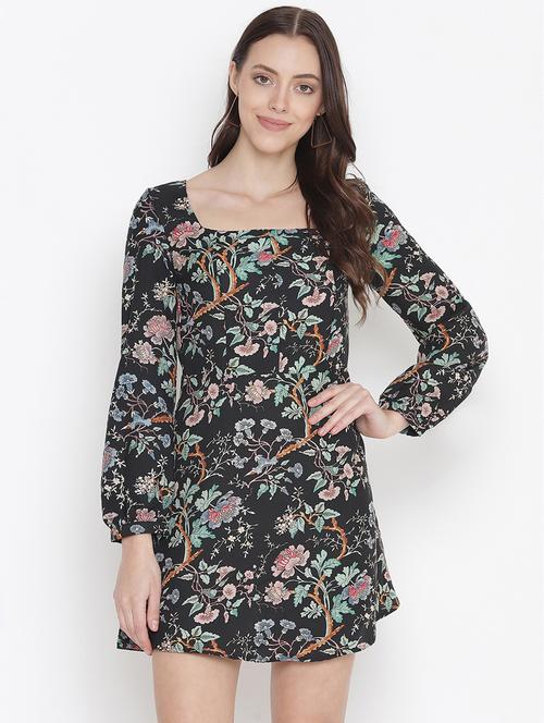 women's  floral dress - 18365745 -  Standard Image - 0