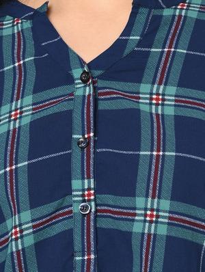 notched neck checked regular top - 18369633 - Standard Image - 4