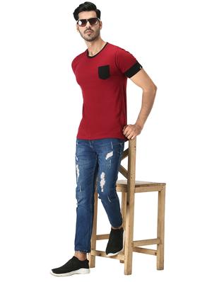 maroon color-blocked t-shirt - 18370885 - Standard Image - 4