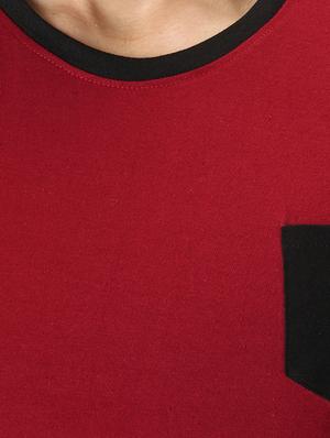 maroon color-blocked t-shirt - 18370885 - Standard Image - 5