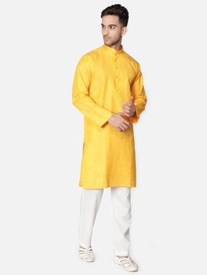 yellow neck embroidered long kurta - 18371557 - Standard Image - 3