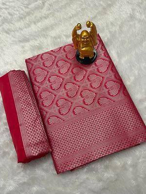 red silk banarasi saree with blouse - 18372067 - Standard Image - 4