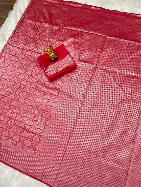 red silk banarasi saree with blouse - 18372067 - Zoom Image - 5