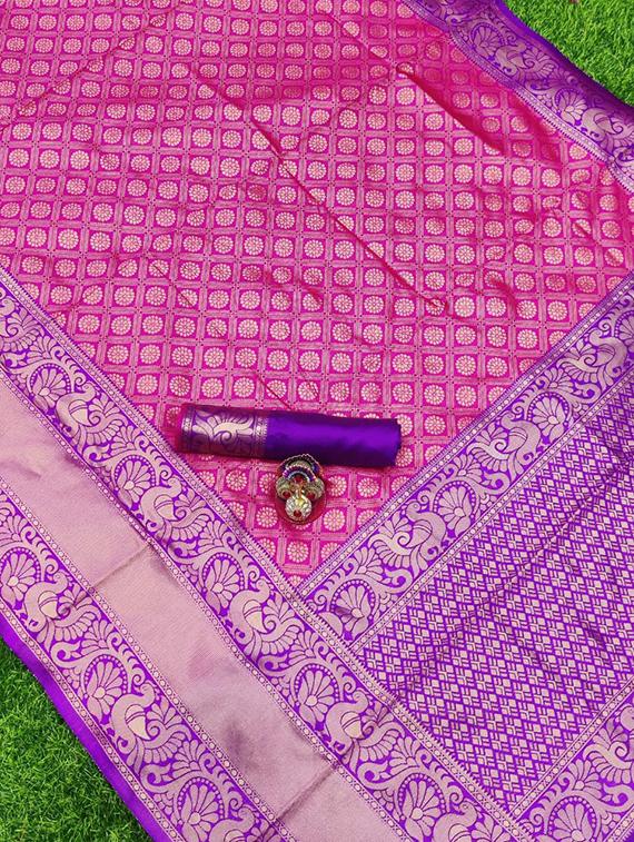 pink banarasi saree with blouse - 18372114 - Zoom Image - 4