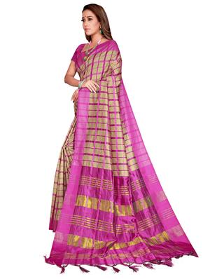 magenta printed saree with blouse - 18376625 - Standard Image - 2