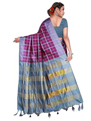 grey printed saree with blouse - 18376634 - Standard Image - 3