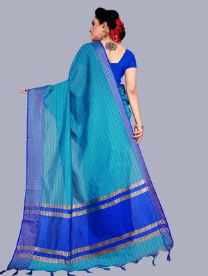 blue printed saree with blouse - 18376646 - Standard Image - 2