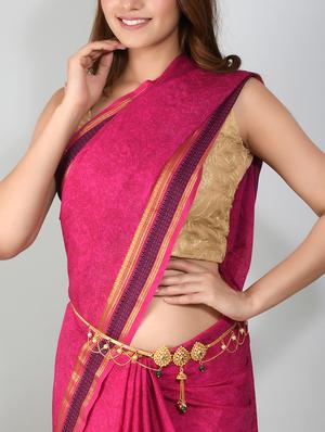 gold plated kundan kanakti with red & green beads kamarbandh - 18377253 - Standard Image - 4