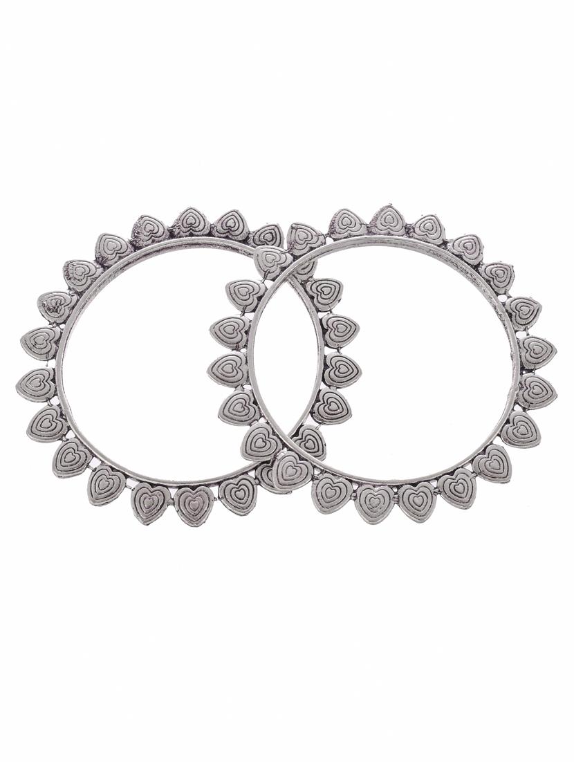 set of 2 silver toned oxidised heart design bangles - 18380063 - Zoom Image - 3