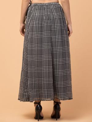 mid rise printed a-line skirt - 18381992 - Standard Image - 4