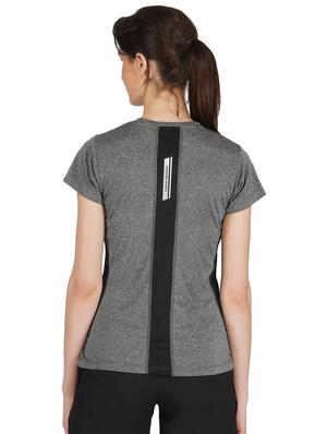 round neck solid regular tee - 18382702 - Standard Image - 3