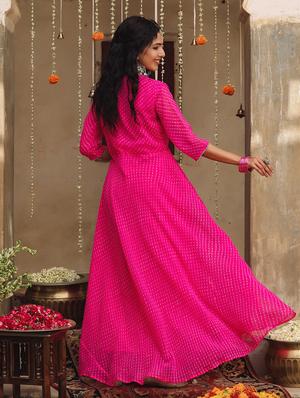 pink leheriya flared kurta - 18386015 - Standard Image - 4