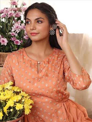 orange printed a-line kurta - 18386028 - Standard Image - 5
