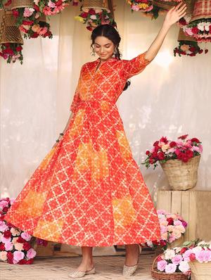 orange bandhani anarkali kurta - 18386030 - Standard Image - 3