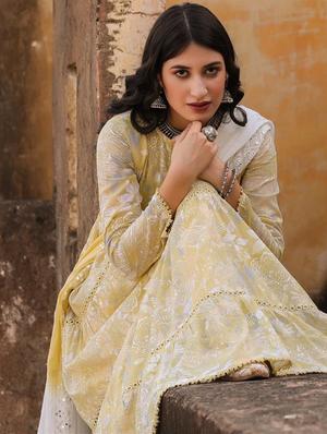 mustard floral anarkali kurta - 18386074 - Standard Image - 6