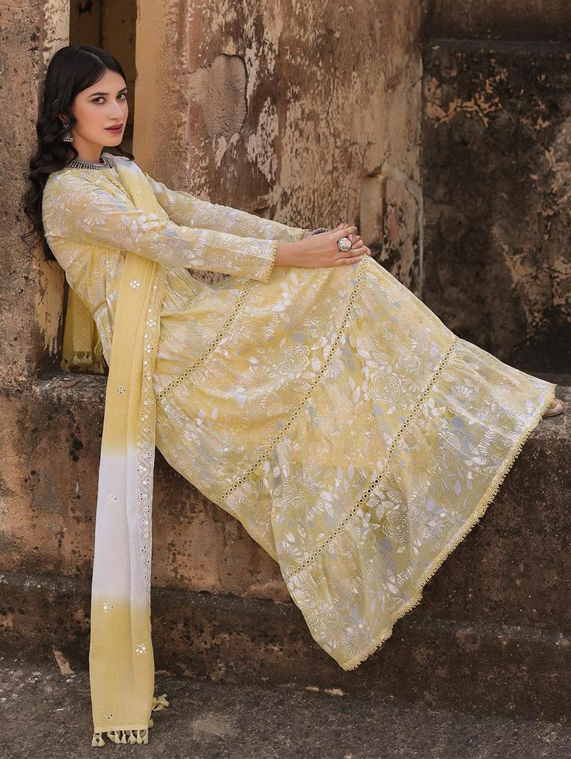 mustard floral anarkali kurta - 18386074 - Zoom Image - 2