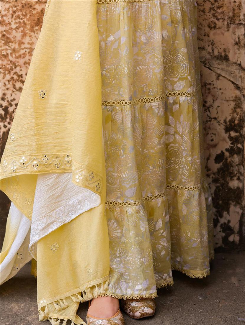 mustard floral anarkali kurta - 18386074 - Zoom Image - 4