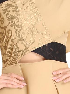 cut out detail solid maxi dress - 18386582 - Standard Image - 4
