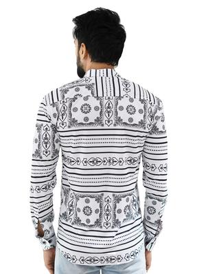 white printed short kurtas - 18386765 - Standard Image - 4