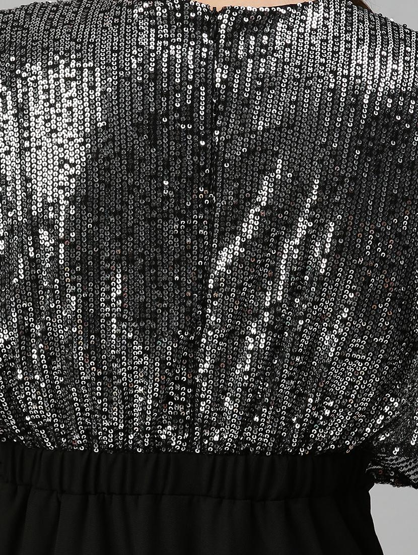 round neck embellished maxi dress - 18390455 - Zoom Image - 5