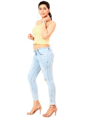 mid rise distress washed jean - 18391019 - Standard Image - 4