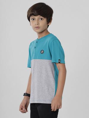 green color block regular t-shirt - 18391619 - Standard Image - 2