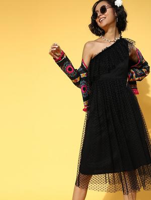 single shoulder solid fit & flare dress - 18391942 - Standard Image - 3