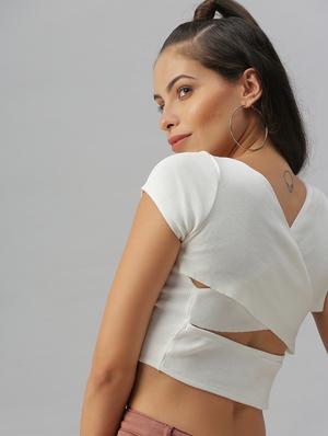 v-neck solid open back & tie top - 18392107 - Standard Image - 4