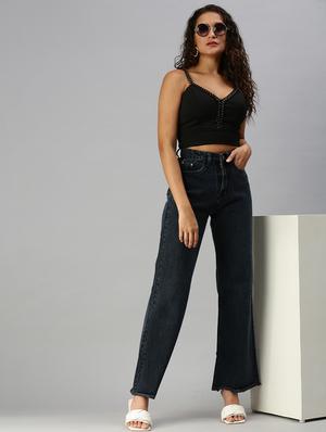shoulder strap solid crop top - 18392284 - Standard Image - 4