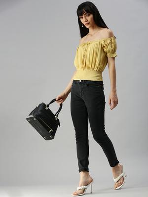 off shoulder solid crop top - 18392313 - Standard Image - 4
