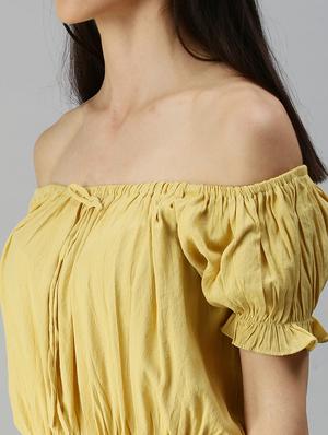 off shoulder solid crop top - 18392313 - Standard Image - 5
