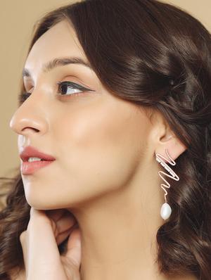 pink brass studs earring - 18393394 - Standard Image - 4