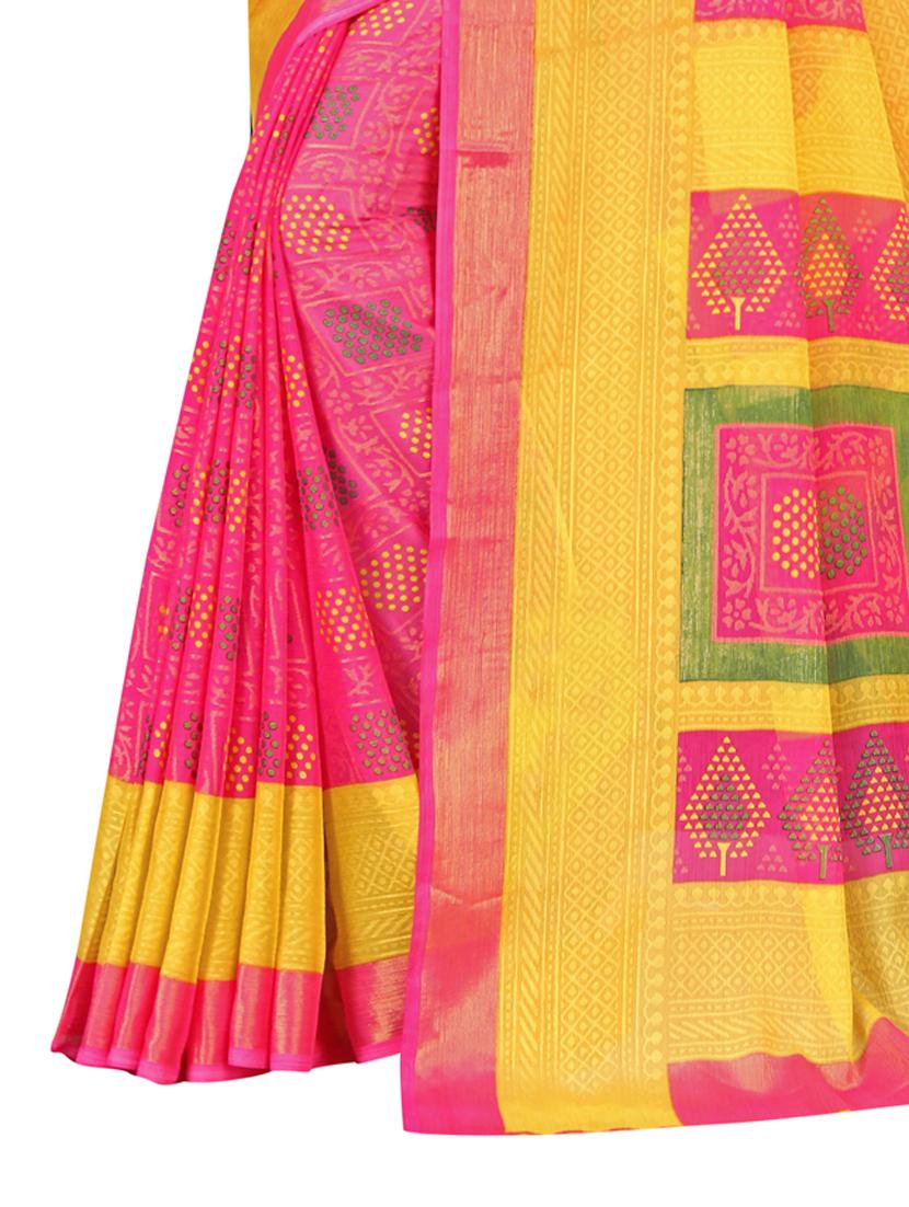 pink printed saree with blouse - 18395989 - Zoom Image - 2