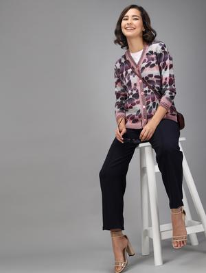 long sleeved printed cardigan - 18396135 - Standard Image - 4