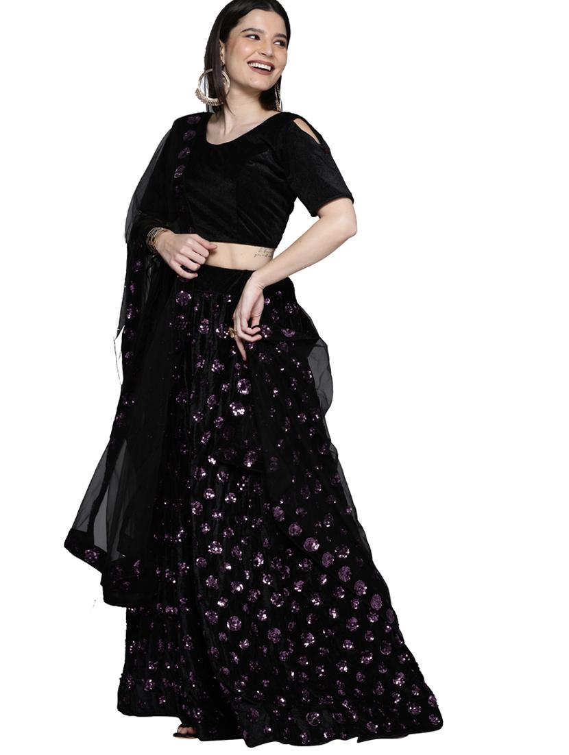 sequined a-line lehenga - 18396645 - Zoom Image - 3