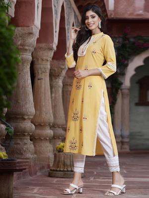 yellow ethnic motif straight kurta - 18396788 - Standard Image - 3