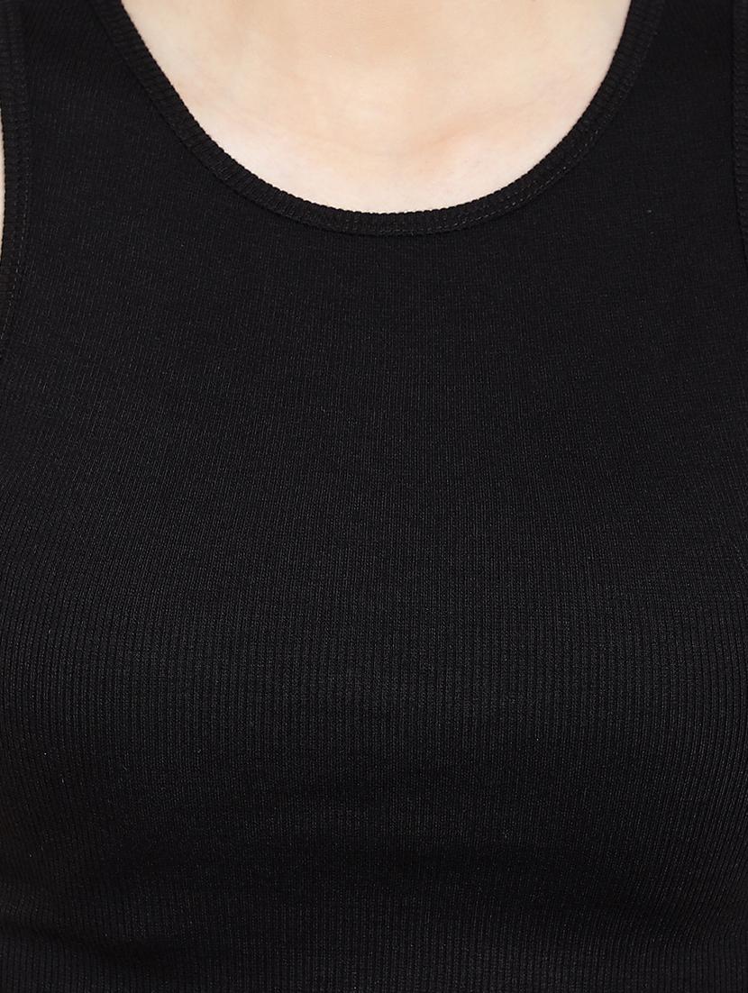 round neck solid crop top - 18399603 - Zoom Image - 6