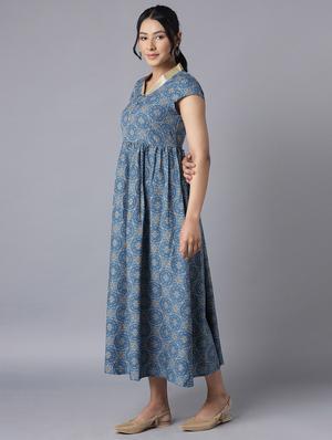 v-neck printed maxi dress - 18400630 - Standard Image - 2