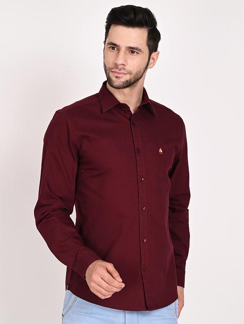 maroon solid casual shirt - 18402796 - Standard Image - 1