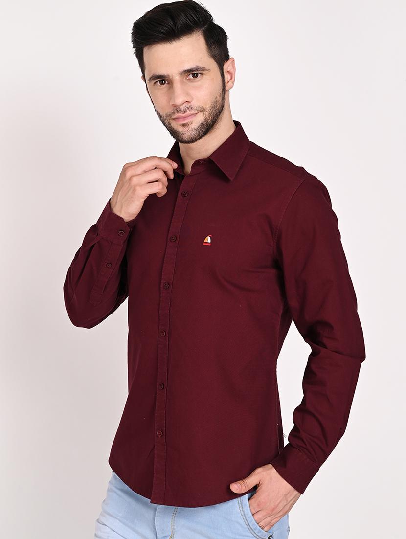 maroon solid casual shirt - 18402796 - Zoom Image - 2