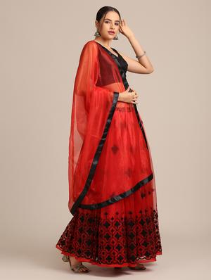 red net flared lehenga - 18408100 - Standard Image - 3