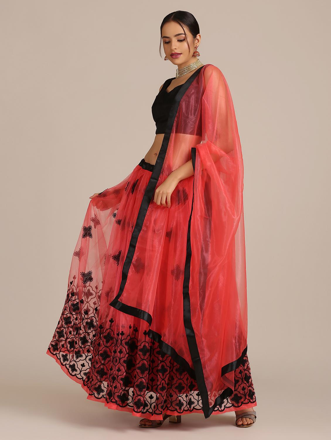 peach net flared lehenga - 18408101 - Zoom Image - 2