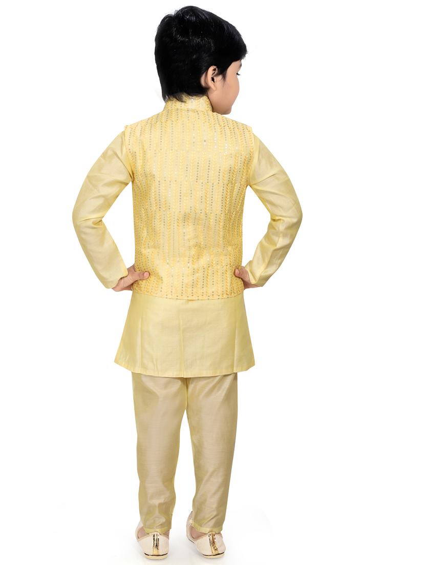 yellow printed kurta pajama set - 18415892 - Zoom Image - 3
