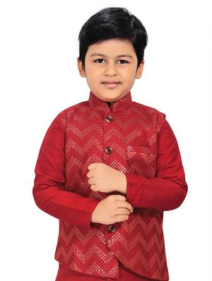 red printed kurta pajama set - 18415897 - Standard Image - 5