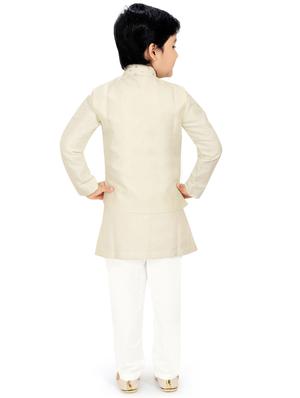 white printed kurta pajama set - 18415899 - Standard Image - 3