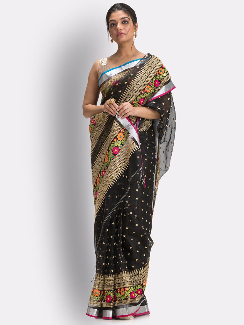 black handloom saree with blouse - 18416947 - Zoom Image - 1