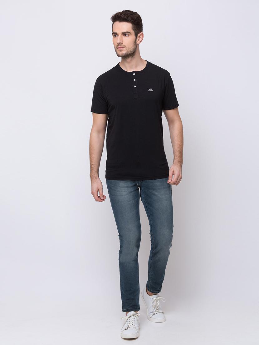 black solid t-shirt - 18418469 - Zoom Image - 4